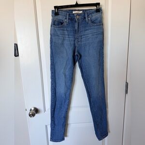 Levi's 721 High Rise Skinny Denim